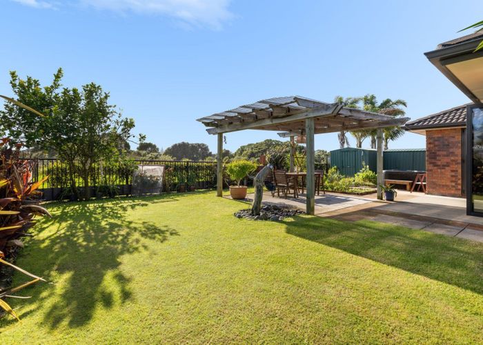  at 34 Carrington Drive, Papamoa Beach, Papamoa
