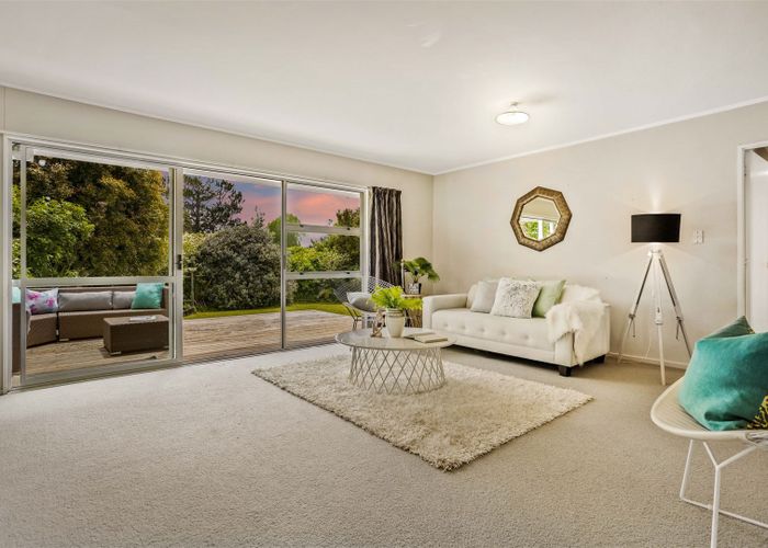  at 20 Taranui Place, Henderson, Auckland