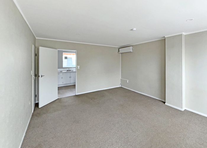  at 6/77 West Coast Road, Glen Eden, Waitakere City, Auckland