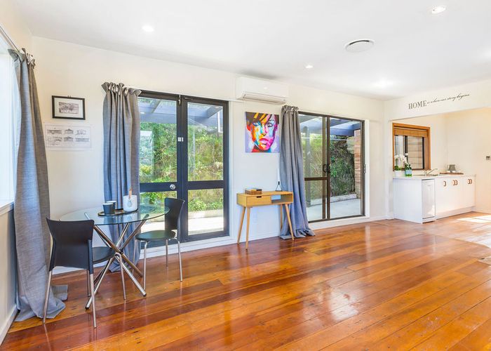  at 65 Rhine Street, Island Bay, Wellington