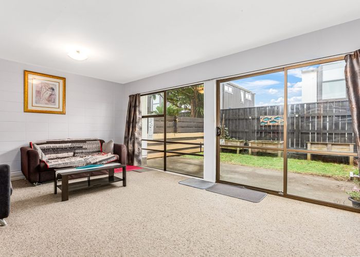  at 6/23 Tireti Road, Titahi Bay, Porirua, Wellington