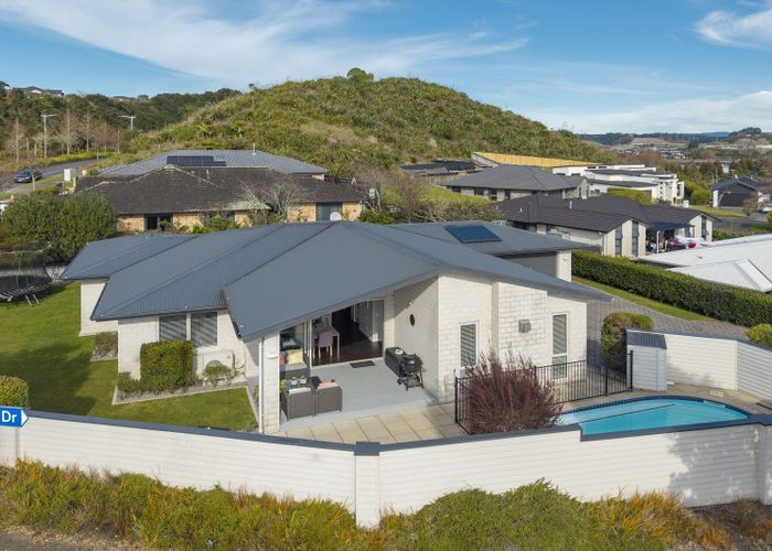  at 1 Landing Drive, Pyes Pa, Tauranga, Bay Of Plenty