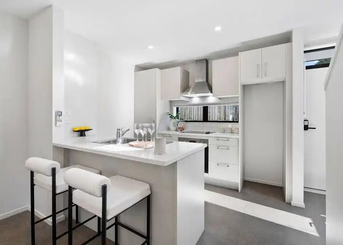  at 60D Seymour Road, Sunnyvale, Waitakere City, Auckland