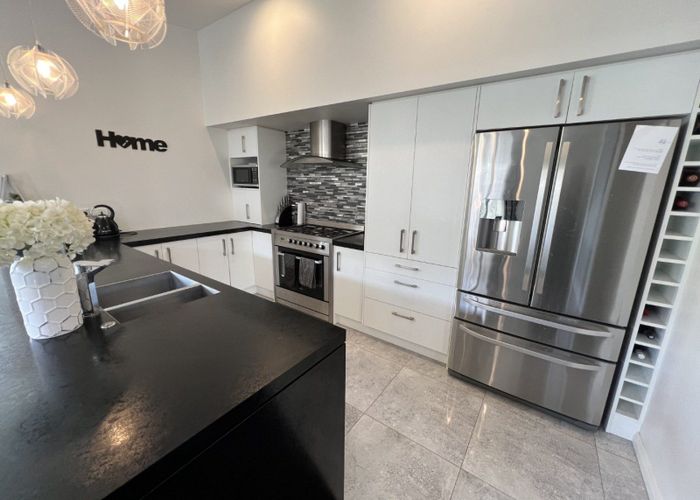  at 30 Peter Hall Drive, Kelvin Grove, Palmerston North, Manawatu / Whanganui