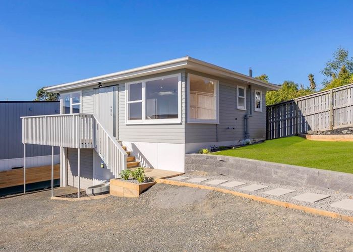  at 3 Long Bay Drive, Torbay, Auckland