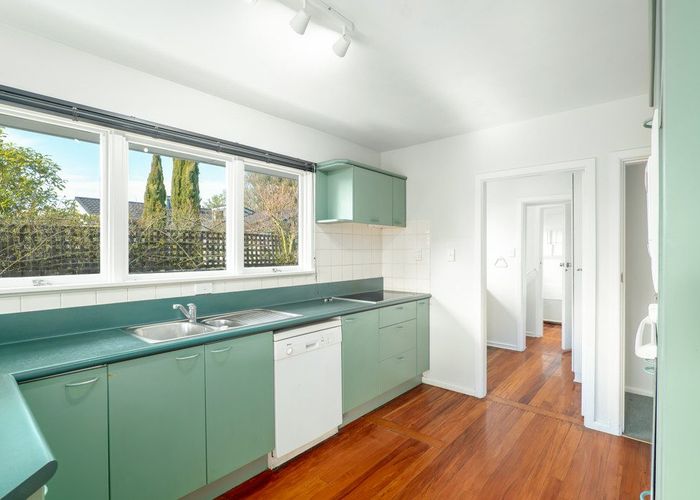 at 18 Doncaster Street, Sockburn, Christchurch City, Canterbury