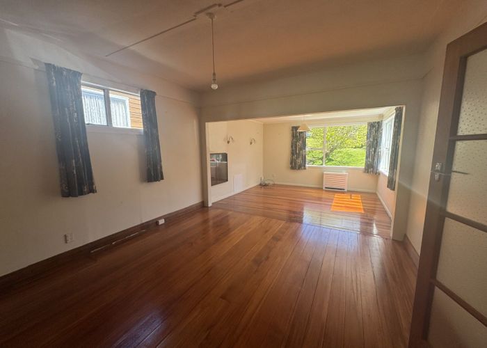  at 58 Standen Street, Karori, Wellington