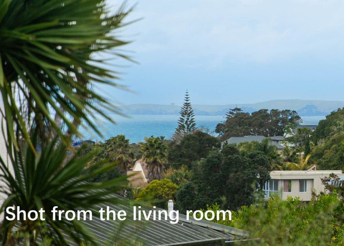  at 4 Seaford Place, Murrays Bay, North Shore City, Auckland