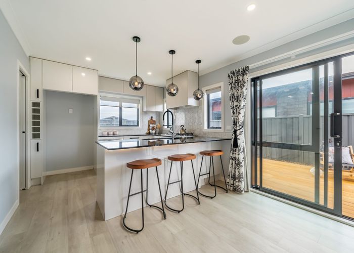  at 11 Salisbury Crescent, Wallaceville, Upper Hutt