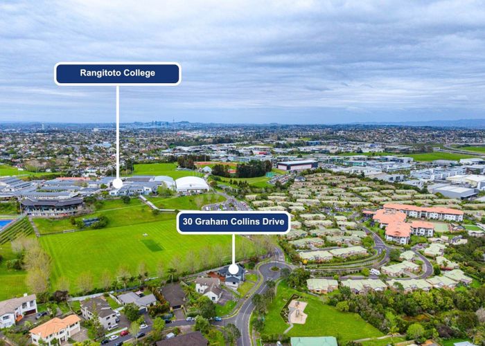  at 30 Graham Collins Drive, Windsor Park, North Shore City, Auckland