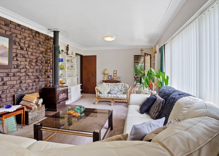  at 9 Heron Crescent, Katikati