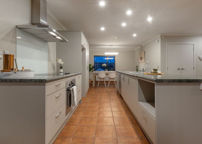  at 6 Aotea Drive, Aotea, Porirua, Wellington