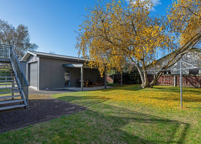  at 8 Keitha Place, Kinloch, Taupō