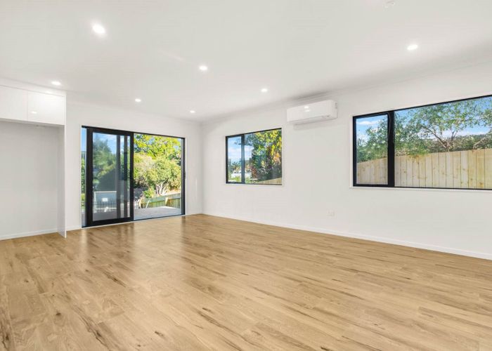  at 44A Alwyn Avenue, Te Atatu South, Auckland