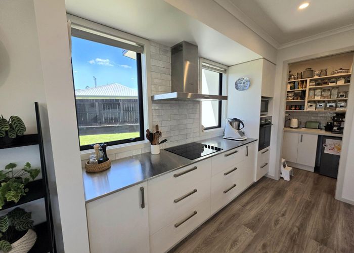  at 18 Avoca Drive, Oamaru, Waitaki, Otago