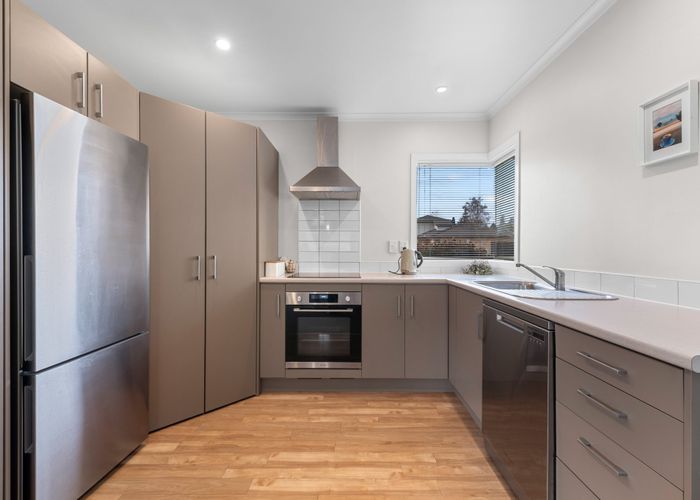 at 16/64 Kawaha Point Road, Kawaha Point, Rotorua, Bay Of Plenty