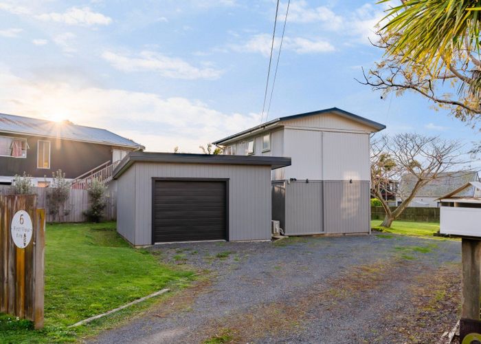  at 6 First View Avenue, Beachlands, Auckland