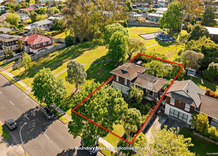  at 5 Mirrabooka Avenue, Botany Downs, Manukau City, Auckland