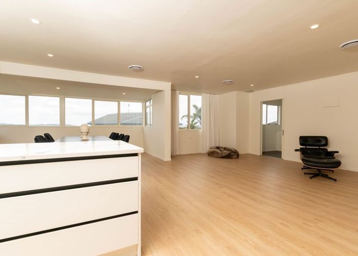  at 26 Whiting Grove, West Harbour, Waitakere City, Auckland