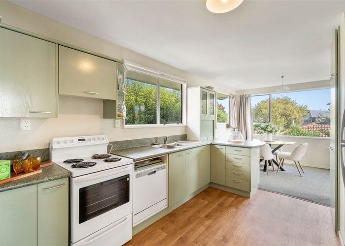  at 2/33 Northfield Road, Casebrook, Christchurch