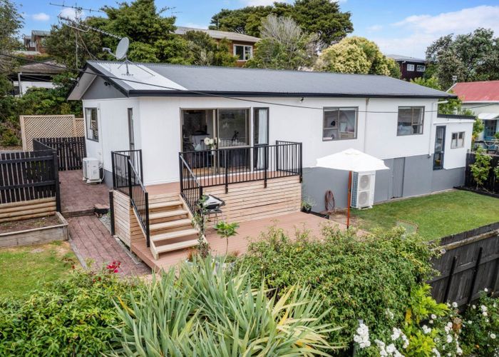  at 1/189 Eskdale Road, Birkenhead, Auckland
