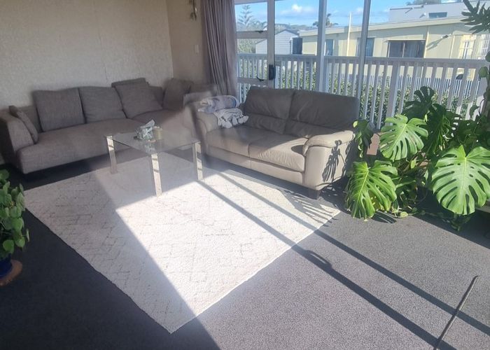  at 696 Papamoa Beach Road, Papamoa Beach, Papamoa