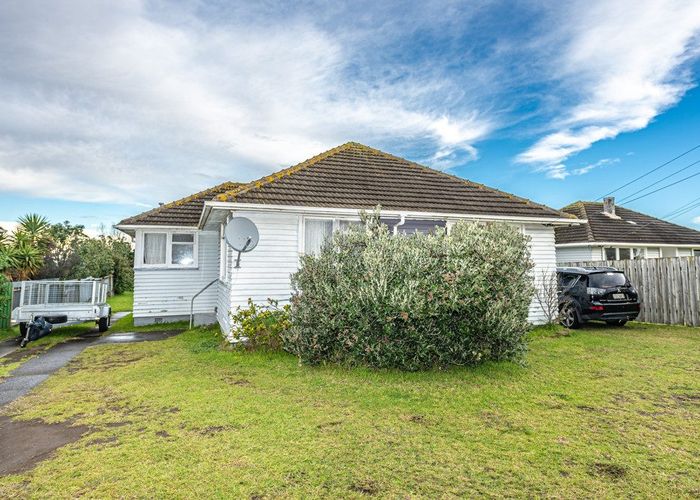  at 143 Puriri Street, Castlecliff, Whanganui