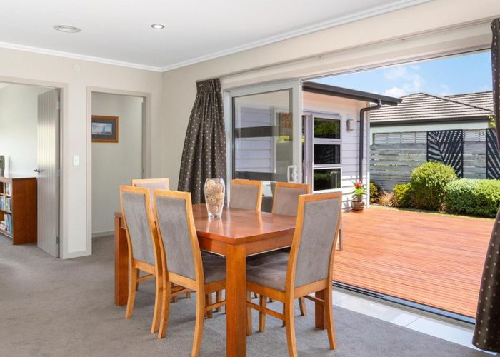  at 26 Flotilla Place, Whitby, Porirua