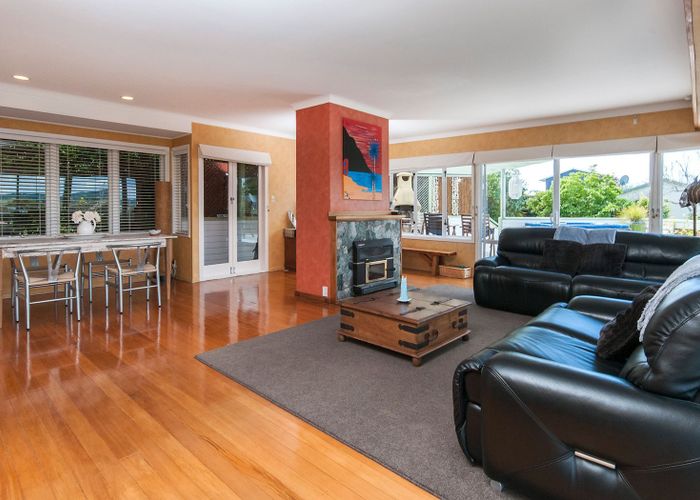  at 80 Marine Parade, Mellons Bay, Manukau City, Auckland