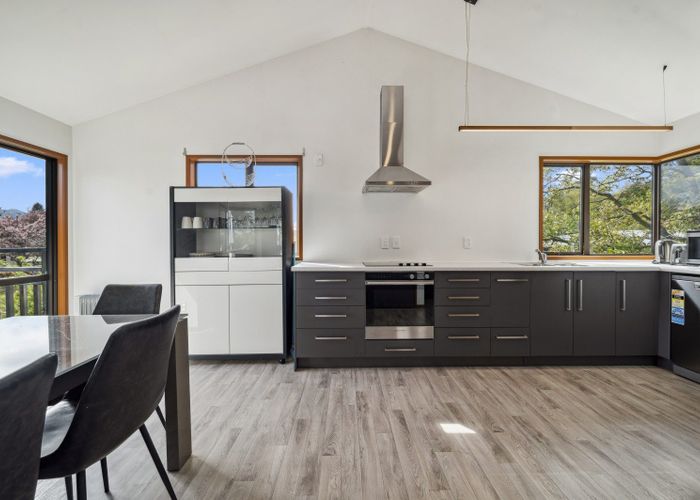  at 2/11 Kereru Street, Two Mile Bay, Taupo