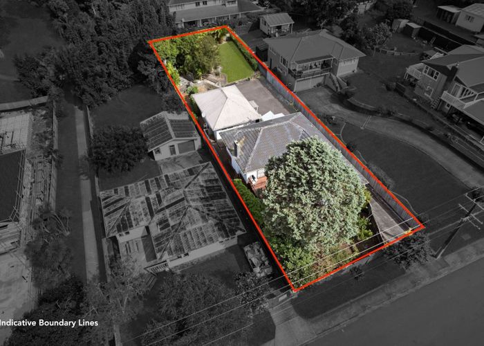  at 11 Cron Avenue, Te Atatu South, Waitakere City, Auckland