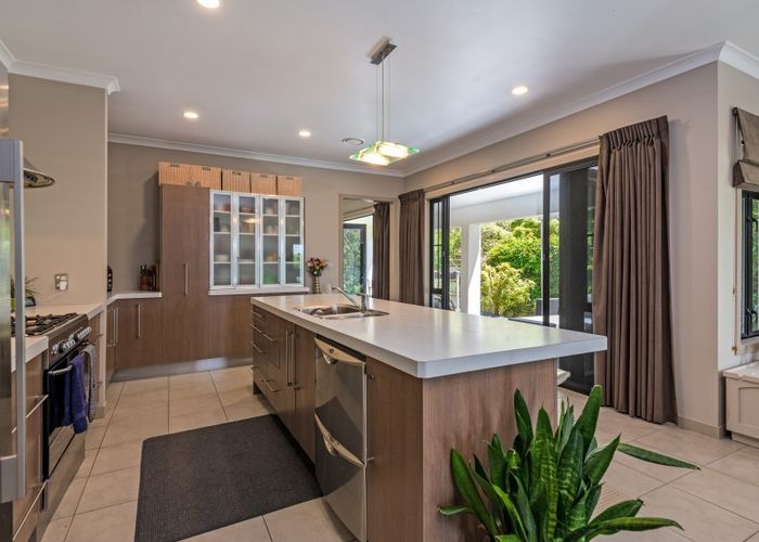  at 60 Ruapehu Drive, Fitzherbert, Palmerston North