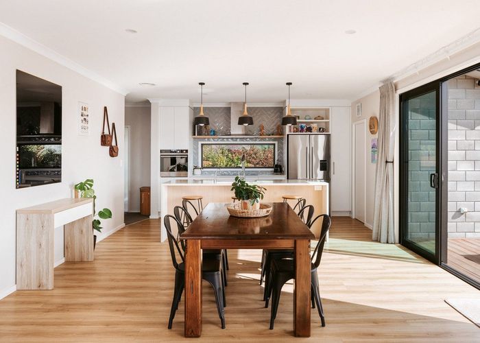  at 4 Estates Terrace, Welcome Bay, Tauranga