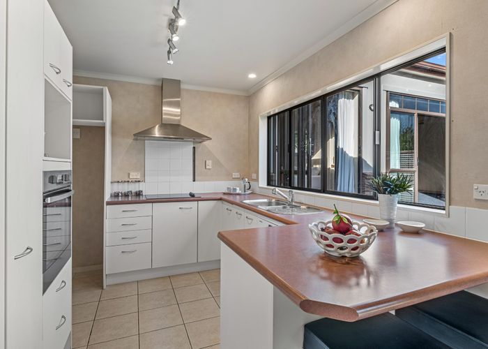  at 8 Brigham Young Drive, Albany, Auckland