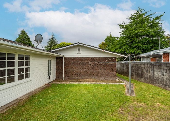  at 43 Casey Avenue, Fairfield, Hamilton, Waikato