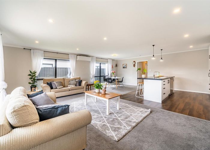  at 36 Te Kaeaea Crescent, Wallaceville, Upper Hutt, Wellington