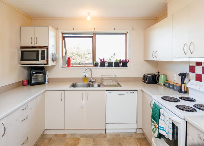  at 3 Rangeview Place, Feilding, Feilding