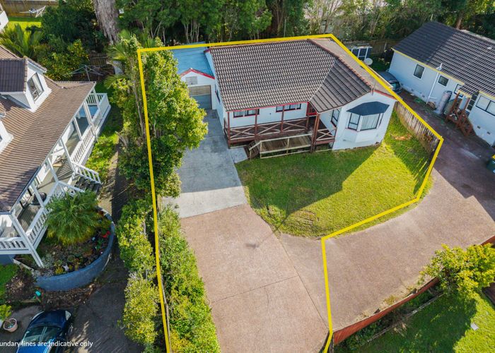  at 1/22 Madigan Place, Glendene, Waitakere City, Auckland