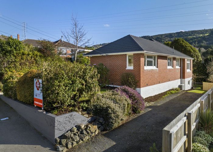  at 6 Derwent Street, Helensburgh, Dunedin