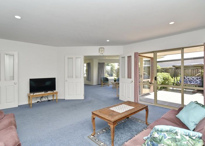  at 4 Wilmington Place, Shirley, Christchurch