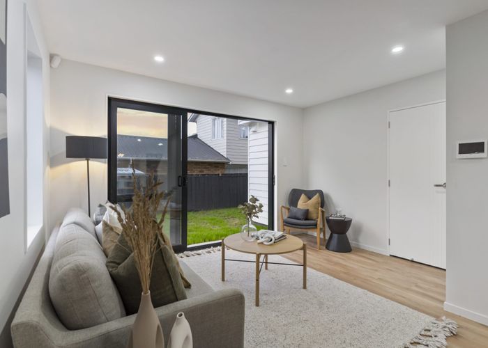  at 166C Rathgar Road, Henderson, Auckland