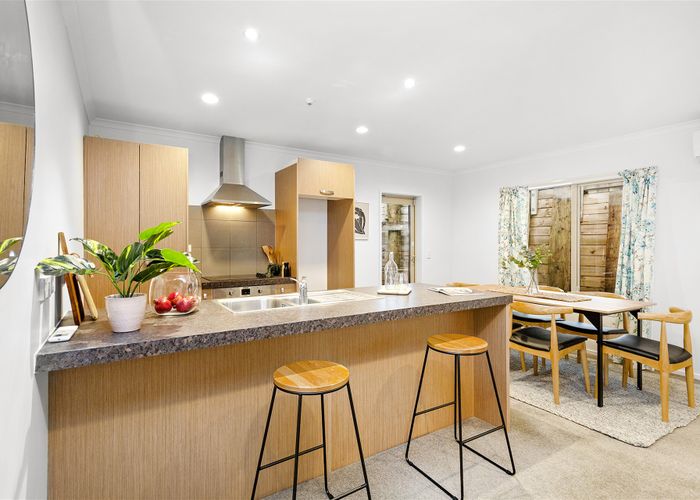  at 93 Oriel Avenue, Tawa, Wellington