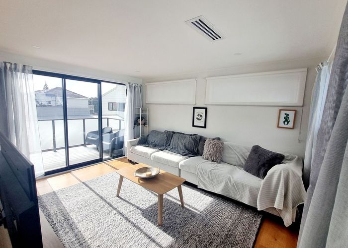  at 112 Freyberg Street, Lyall Bay, Wellington