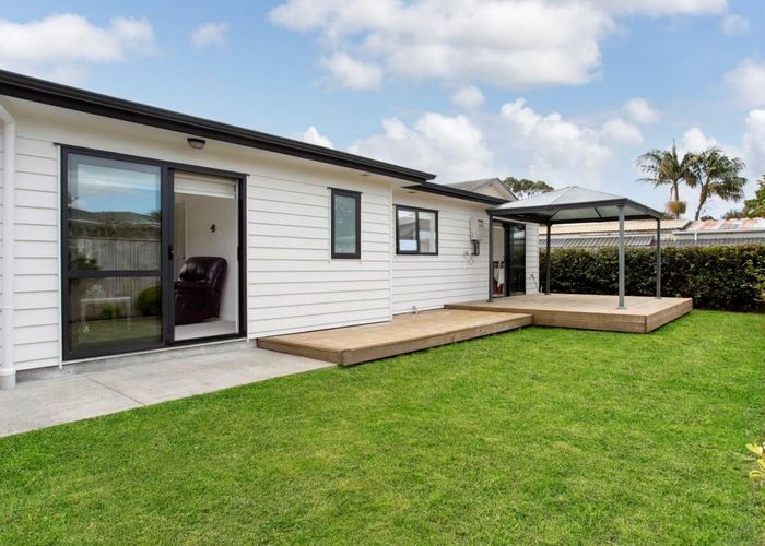  at 20A Waterton Place, Avondale, Auckland