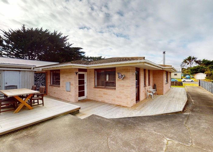  at 135 Rua Avenue, Waitarere Beach, Horowhenua, Manawatu / Whanganui