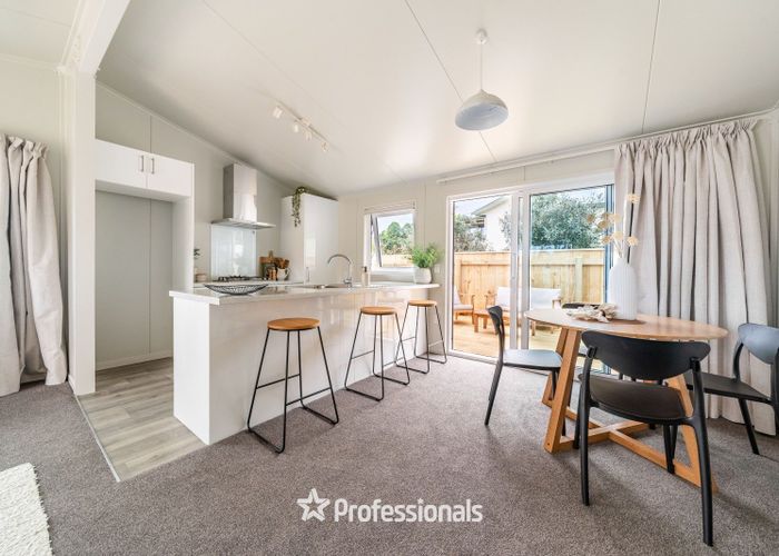  at 18F Norana Road, Maoribank, Upper Hutt, Wellington