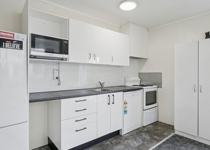  at 633 Castle Street, North Dunedin, Dunedin, Otago