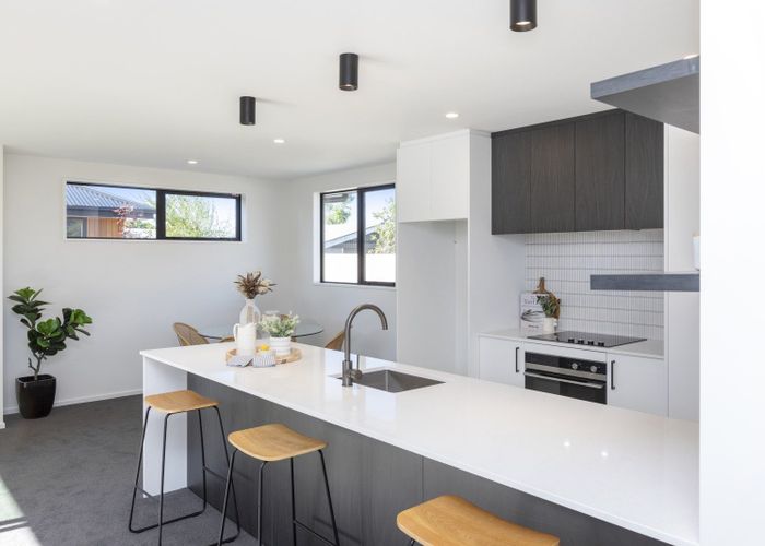 at 2/47 Sturrocks Road, Redwood, Christchurch City, Canterbury