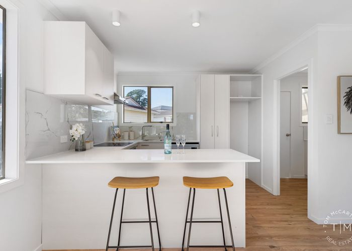  at 5 McGreal Place, Weymouth, Manukau City, Auckland