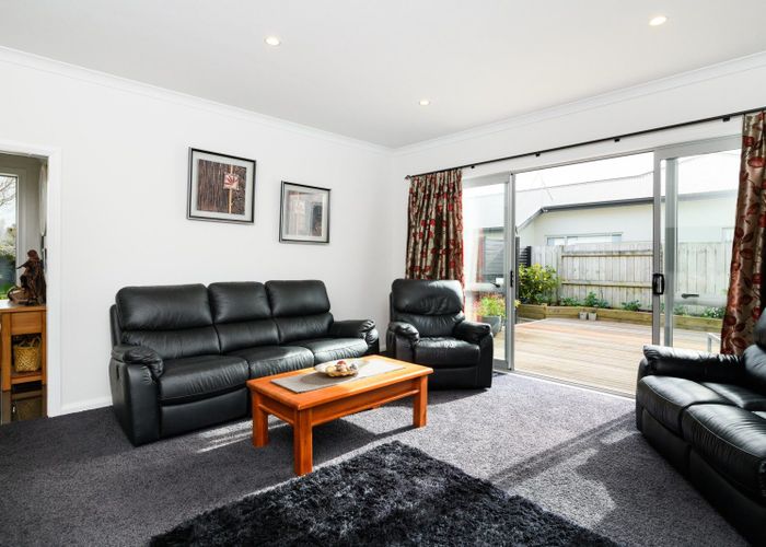  at 4 St Heliers Grove, Fitzherbert, Palmerston North
